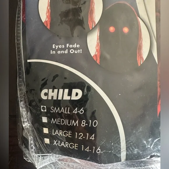 Spirit Kids Fade In Fade Out Executioner Costume - Red and Black - Picture 3 of 4